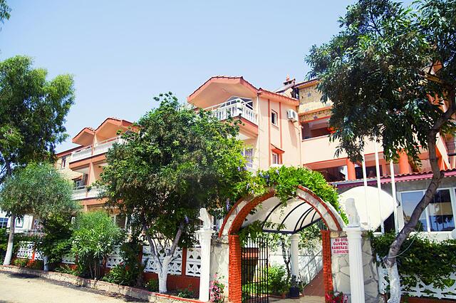 مدیترانین گاردن