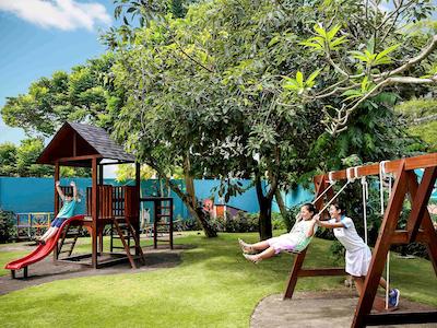 پولمان بالی لجیان بیچ