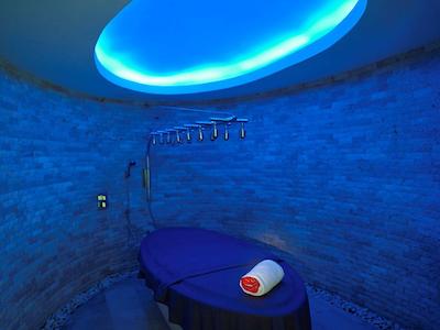 پولمان بالی لجیان بیچ