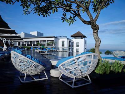 پولمان بالی لجیان بیچ