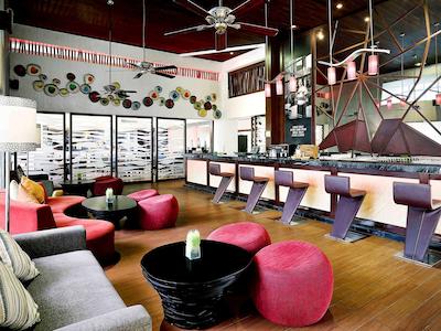 پولمان بالی لجیان بیچ