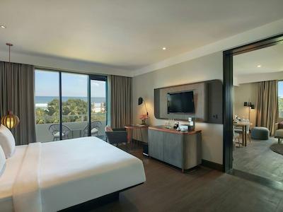 پولمان بالی لجیان بیچ