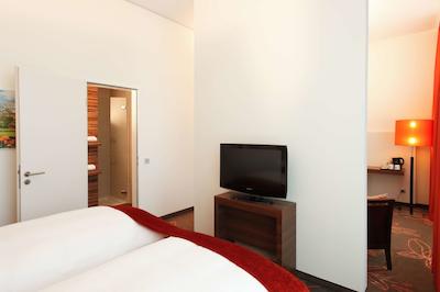 ه4 هتل مونستر