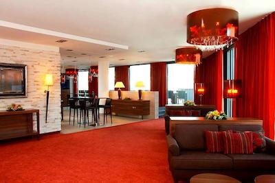 ه4 هتل مونستر