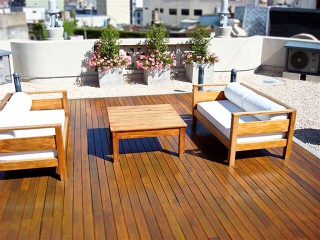 یونگ اند استونز