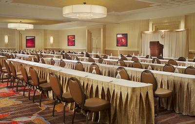 شراتون اُکلاهما سیتی دونتون هتل