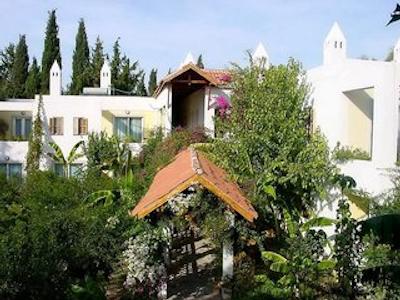 هتل اُکالیپتوز