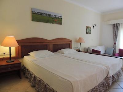 هتل اُکالیپتوز