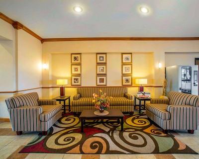 کمفرت این اند سویتز گرینویل