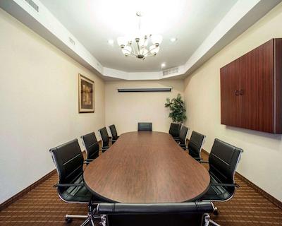 کمفرت این اند سویتز گرینویل