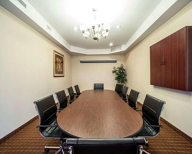 کمفرت این اند سویتز گرینویل