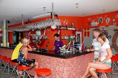 اُکان تور اپارت