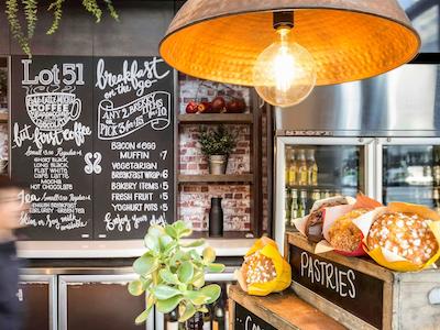 ایبیز اسیدنی کینگ استریت وارف