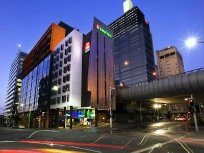 ایبیز اسیدنی کینگ استریت وارف