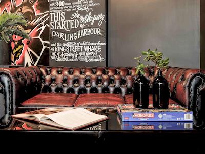 ایبیز اسیدنی کینگ استریت وارف