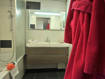 گولدن تولیپ زونبرجن