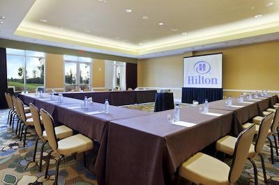 هیلتون اُرلاندو بنت کریک