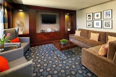 شراتون فیرپلکس هتل اند کنفرنس سنتر