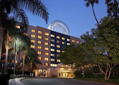 شراتون فیرپلکس هتل اند کنفرنس سنتر