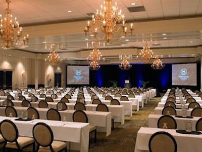 شراتون فیرپلکس هتل اند کنفرنس سنتر