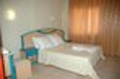 باسیلز اپارت