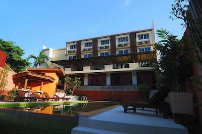 هالیوا سانشین هتل