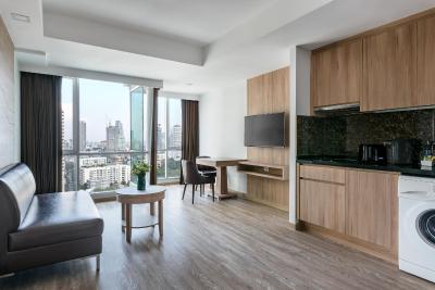 ادلفی گرند سوخومویت بای کامپس هاسپیتالیتی