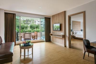 ادلفی گرند سوخومویت بای کامپس هاسپیتالیتی