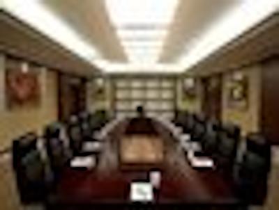 هوارد جهنسُن تچ سنتر پلازا