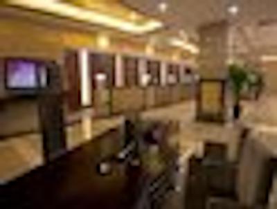 هوارد جهنسُن تچ سنتر پلازا