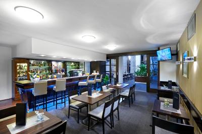 هتل اُلانکا