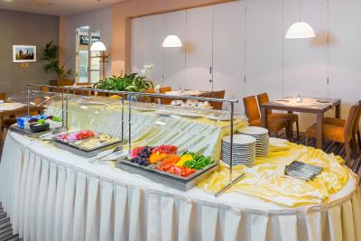 هتل اُلانکا