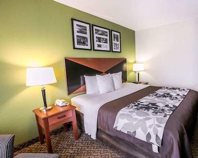 اسلیپ این اند سویتز