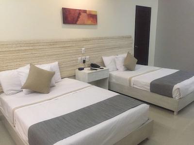 بست وسترن گران پلازا