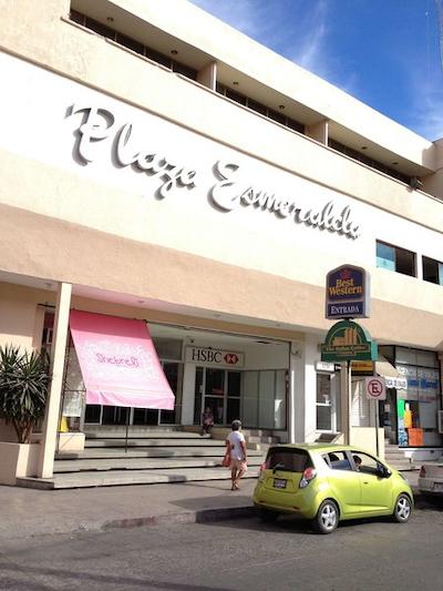 بست وسترن گران پلازا