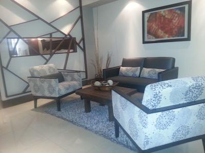 بست وسترن گران پلازا