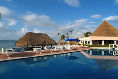 اُمنی پورتو اونتوراز بیچ ریزرت