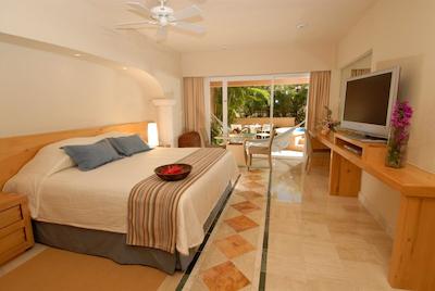 اُمنی پورتو اونتوراز بیچ ریزرت