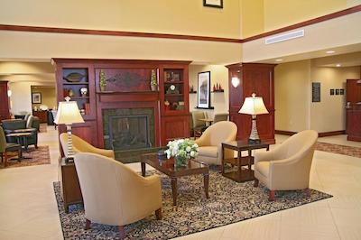 هامپتون این ایندیاناپلیز نردوست-پارک 100