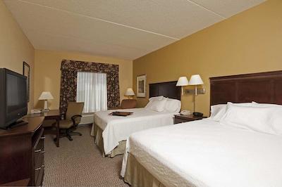 هامپتون این ایندیاناپلیز نردوست-پارک 100