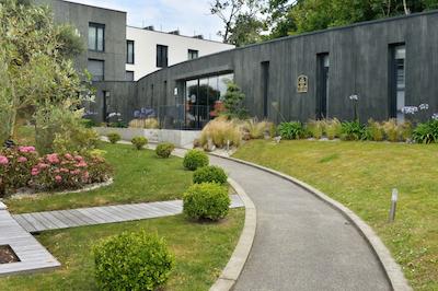 بست وسترن پلاس هتل د لا رگات