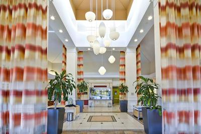 هیلتون گاردن این تامپا اسودیست/ریورویو