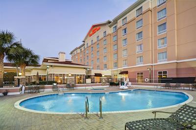 هیلتون گاردن این تامپا اسودیست/ریورویو