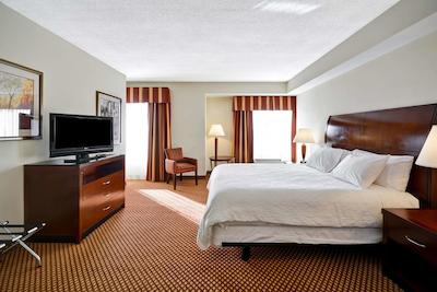 هیلتون گاردن این تامپا اسودیست/ریورویو