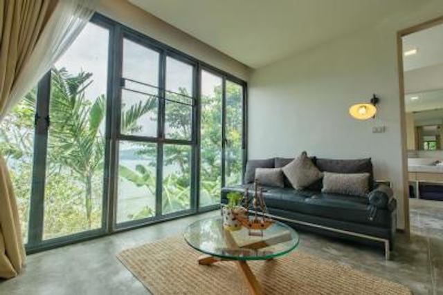 کامالا بیچ استات