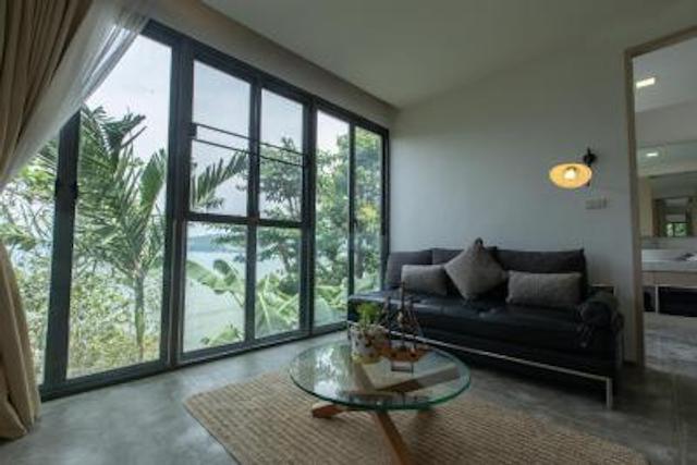 کامالا بیچ استات