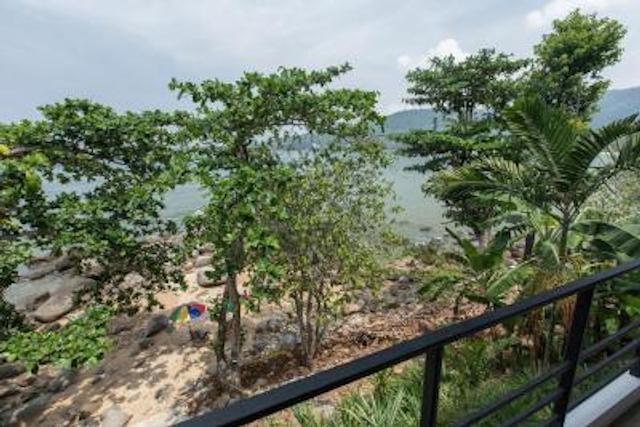 کامالا بیچ استات