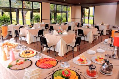 استلار رسینتو دل پنسامینتو اند سنترو د کنونشننز