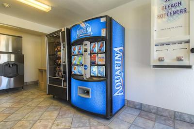 متل 6 پالم اسپرینگز-رانچو میراج