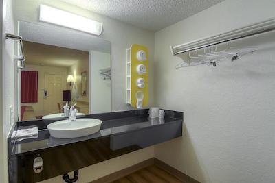 متل 6 پالم اسپرینگز-رانچو میراج